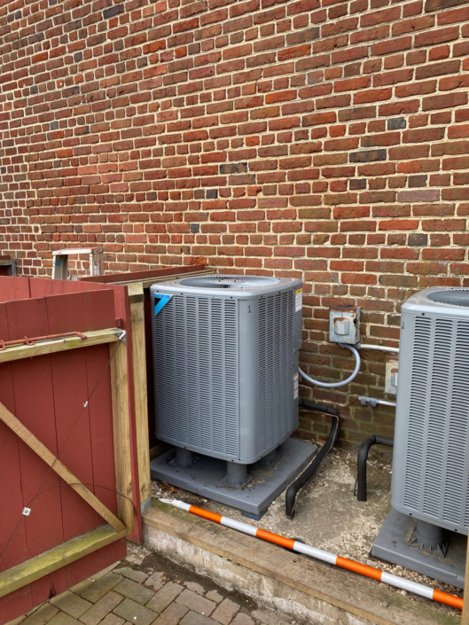 William Paca House in Annapolis- Installed Daikin Air Handler and Condenser